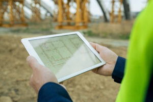 OSP engineer field data to GIS and construction drawings