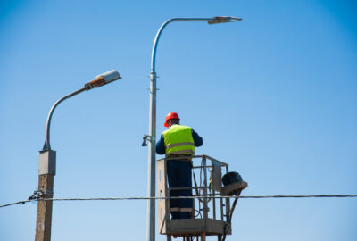 Wireless technician supporting small cell deployment for network densification